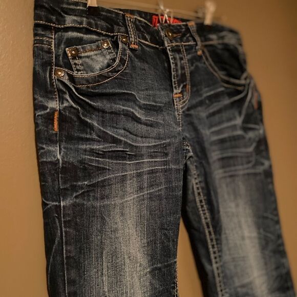 Zanadi Jeans Embellished Pockets - Picture 12 of 16